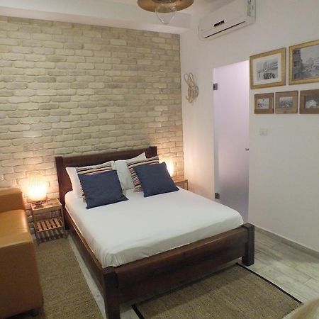 Banker'S Boutique Apartment Haifa Ruang foto