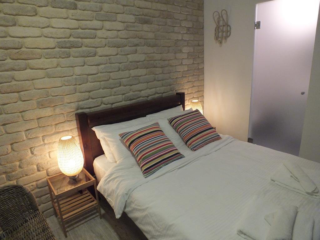 Banker'S Boutique Apartment Haifa Ruang foto