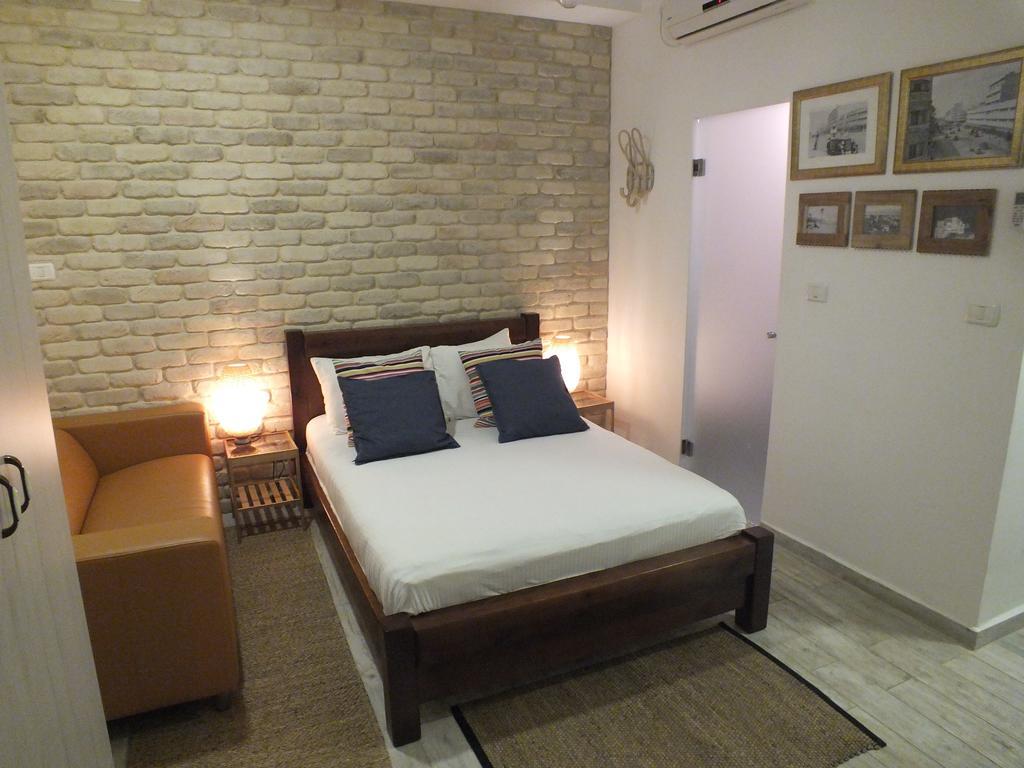 Banker'S Boutique Apartment Haifa Bagian luar foto