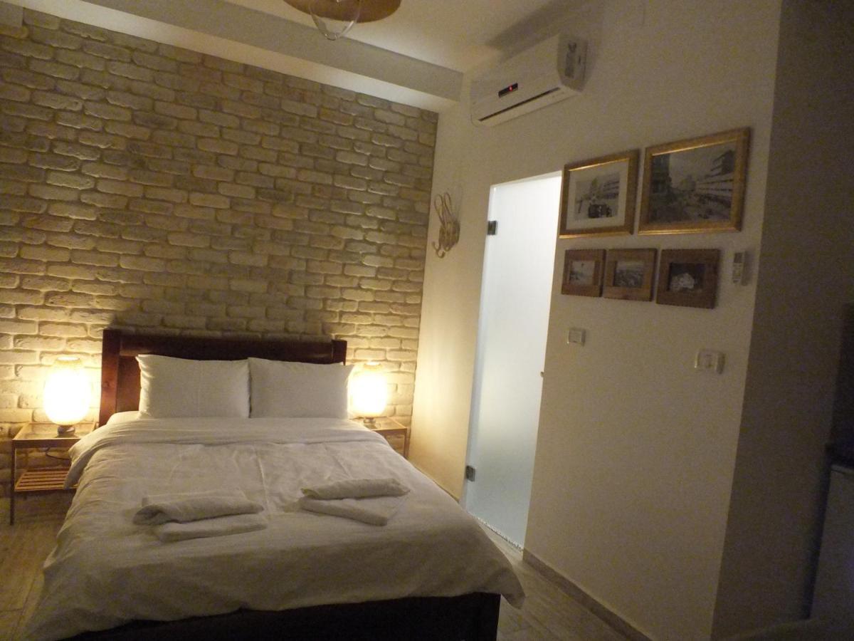 Banker'S Boutique Apartment Haifa Bagian luar foto